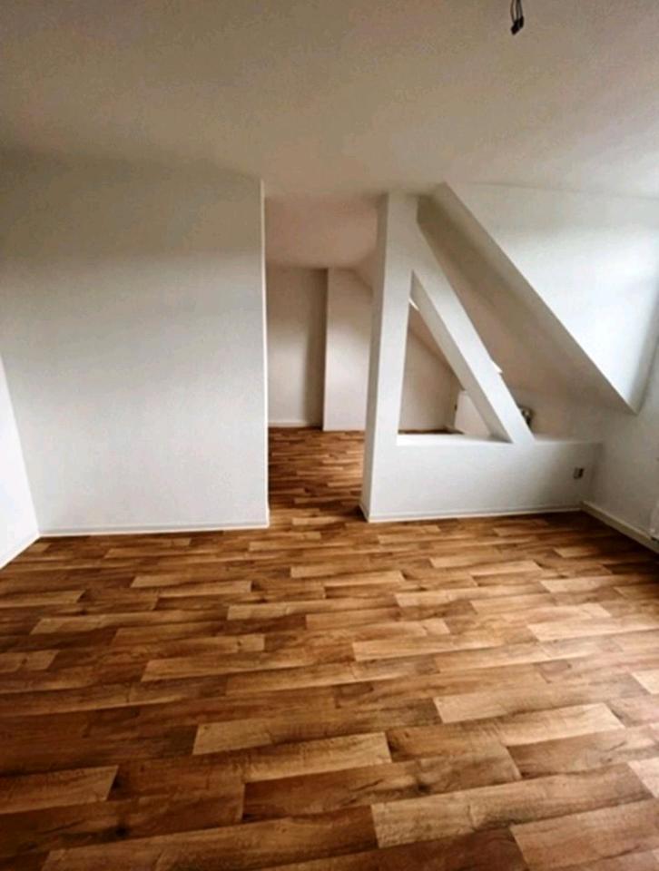 Thumbnail-Charmante Dachgeschoss Wohnung im Zentrum von Döbeln