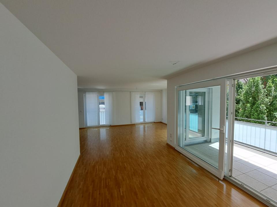 Thumbnail-Elegante 4 Zimmer Wohnung in zentraler Lage von Offenburg