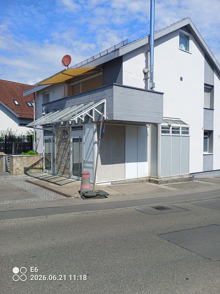 Thumbnail-Großzügiges Mehrfamilienhaus in Lindorf