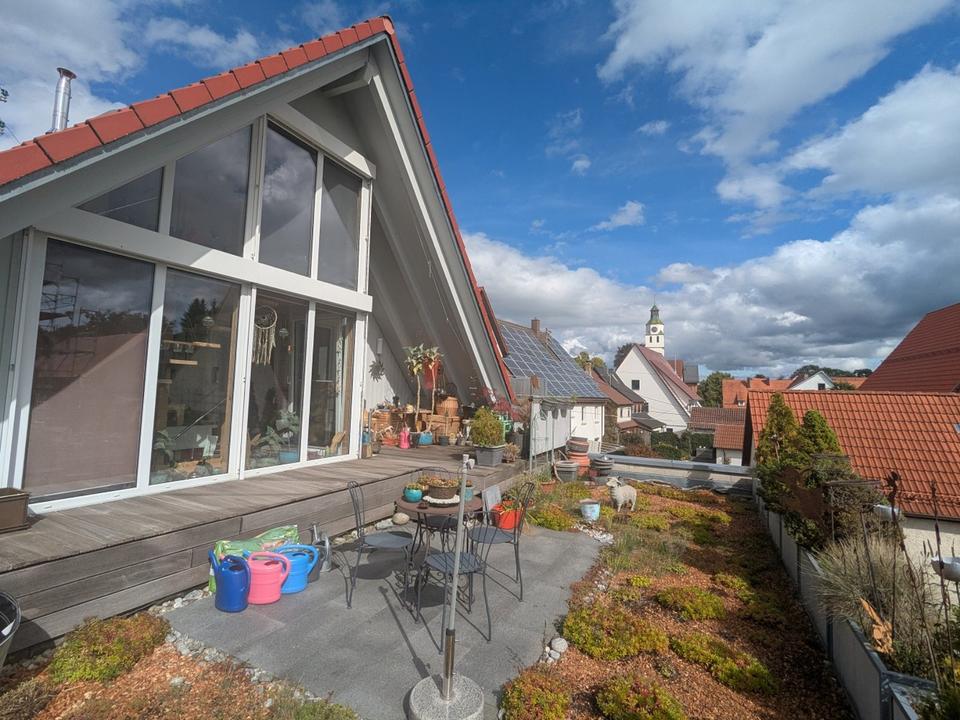 Thumbnail-2,5Zi.-Wohnung mit Dachterrasse u Garage befristet zu vermieten