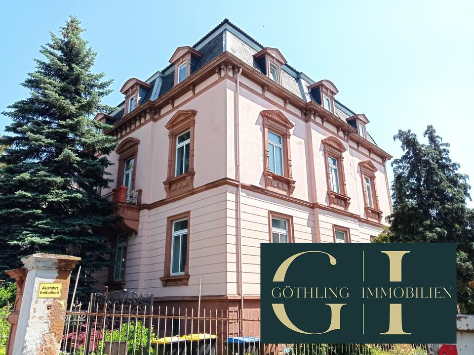 Thumbnail-Dachgeschosswohnung in historischer Villa, zentral gelegen