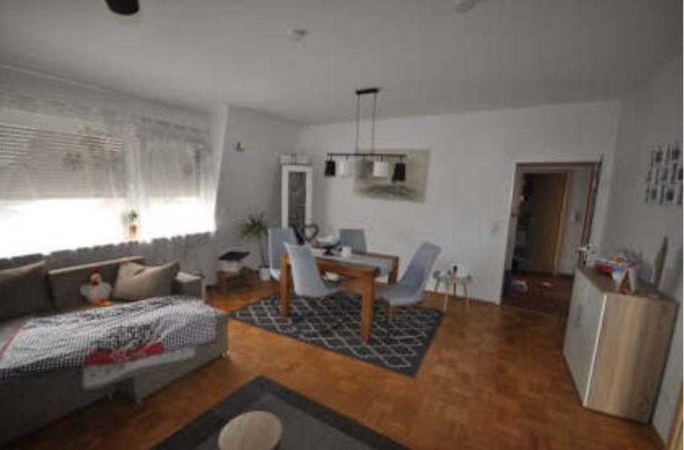 Thumbnail-Komfortable 3 Zi Wohnung in Schöneck-Büdesheim zu verkaufen