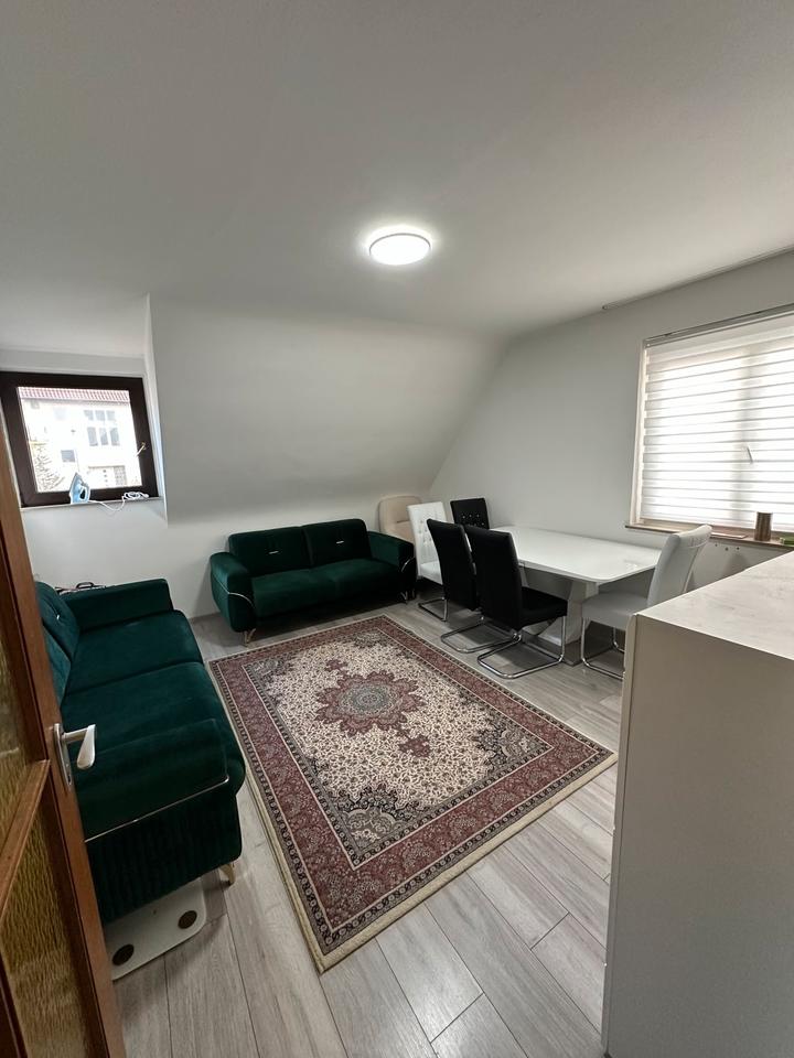 Thumbnail-Helle 1,5-Zi.-DG-Wohnung in Vaihingen-Kaltental