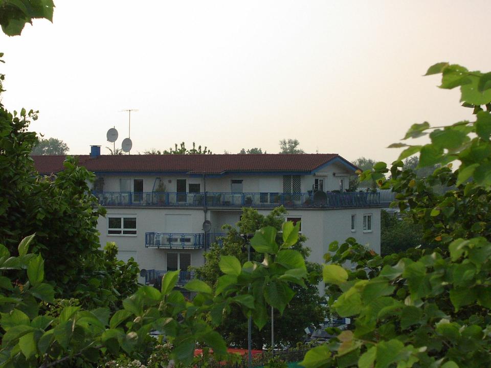 Thumbnail-Schönste 2 Zimmer (Küche) Bad und Südbalkon in Bensheim - Auerbac