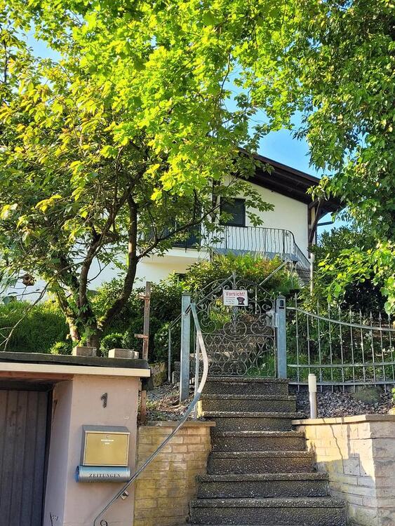 Thumbnail-Einfamilienhaus in zentraler Lage