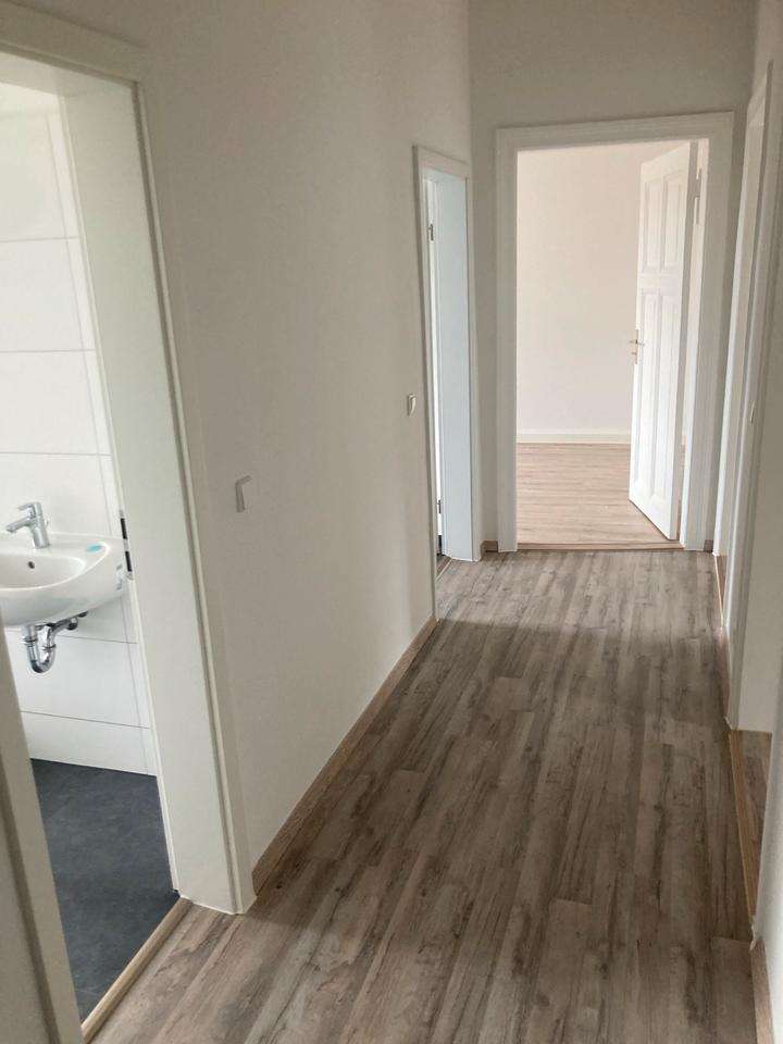 Thumbnail-3-Zimmer-Wohnung inkl. EBK nur 5 Minuten vom Rathenower HBF