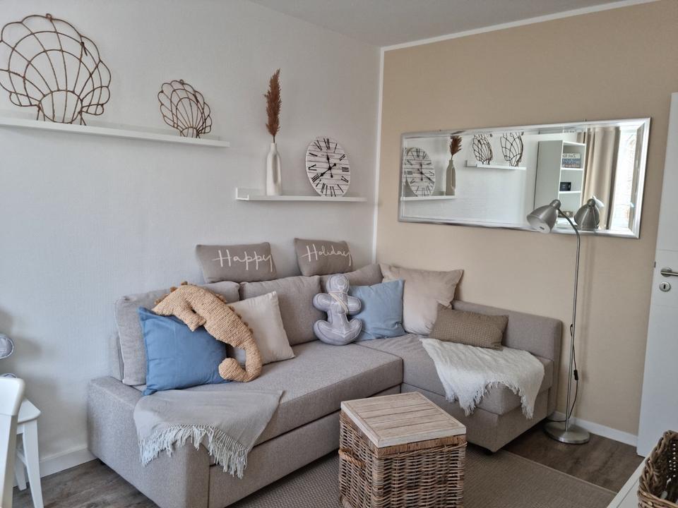 Thumbnail-Bett&Butze Timmendorfer Strand Ferienwohnung Ostsee Hund Korb