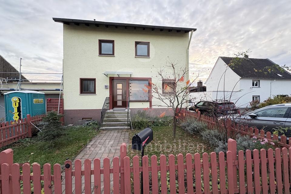 Thumbnail-Großzügiges Einfamilienhaus in ruhiger, ländlicher Umgebung.