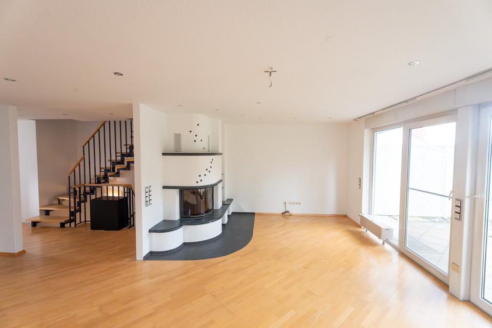 Thumbnail-Familienfreundliche Doppelhaushälfte mit Garten in Hattenhofen