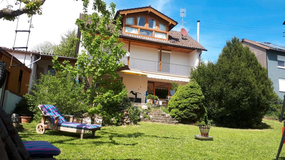 Thumbnail-Einfamilienhaus mit großem Grundstück