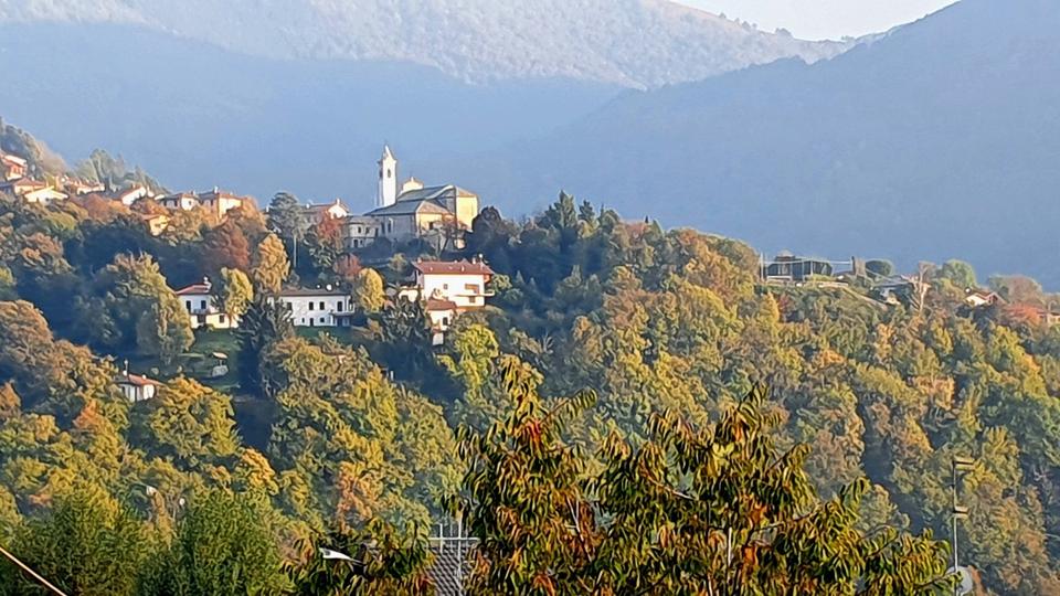 Thumbnail-Rustikales Haus mit Garten am Comer See
