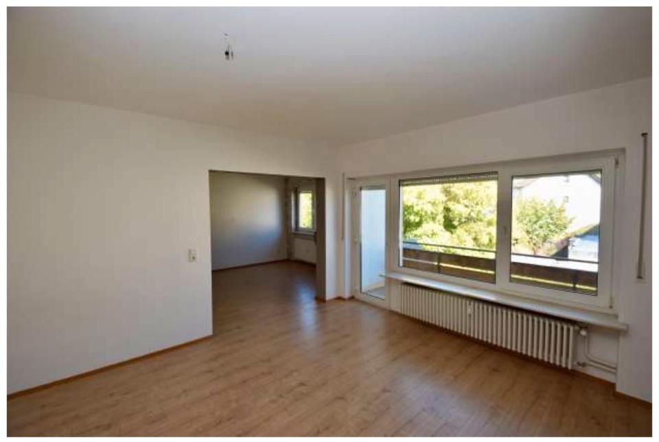 Thumbnail-Moderne und frisch sanierte 3,5 Zimmer Wohnung - Ostgebiet II