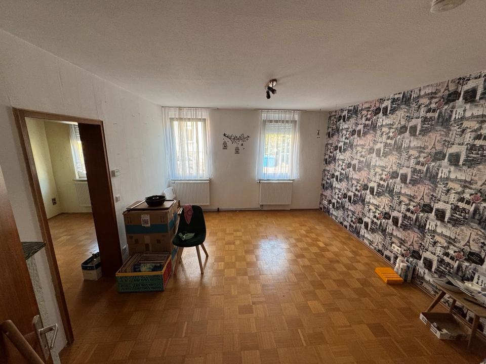 Thumbnail-Zentrale 3- Zimmerwohnung -sofort oder nach Renovierung verfügbar