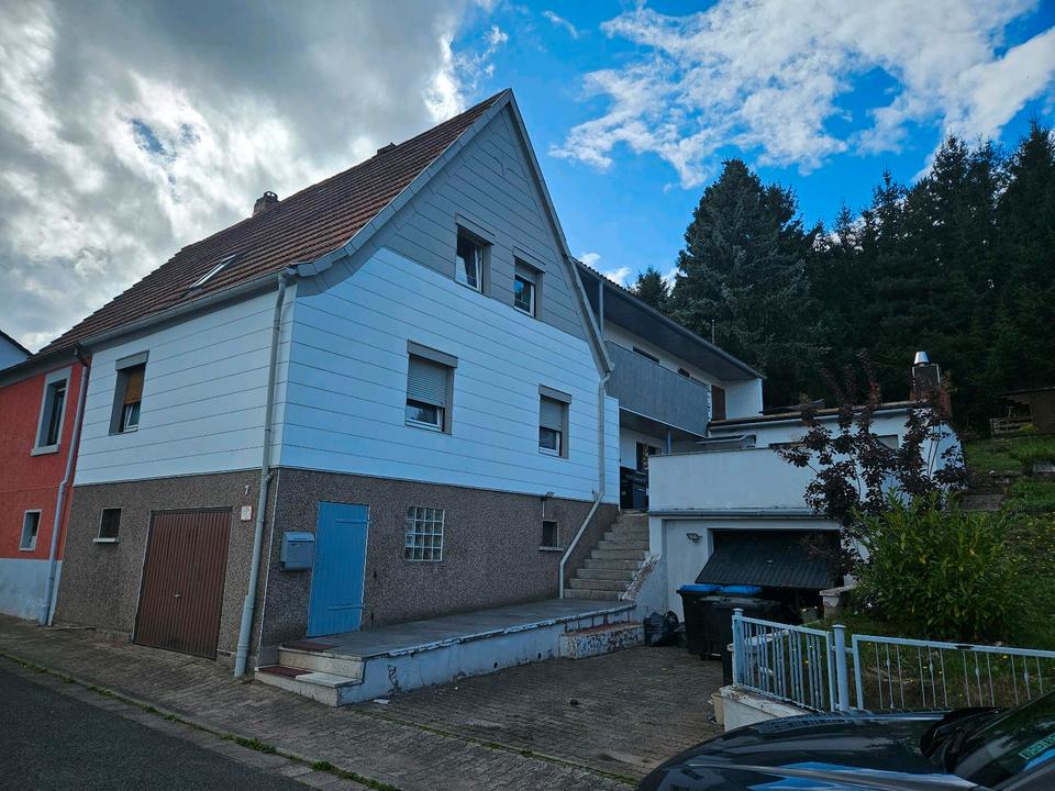 Thumbnail-Charmante Doppelhaushälfte mit Einliegerwohnung