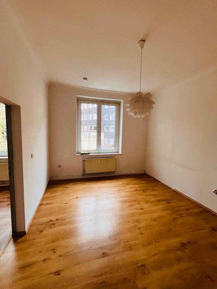 Thumbnail-Helle 2 Zimmer Wohnung