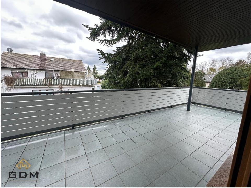 Thumbnail-Großzügige 3-Zimmer-Wohnung (103 m²) im 1. OG – sofort bezugsfrei