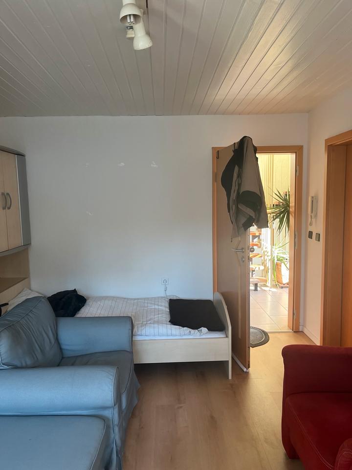 Thumbnail-Möbliertes Apartment