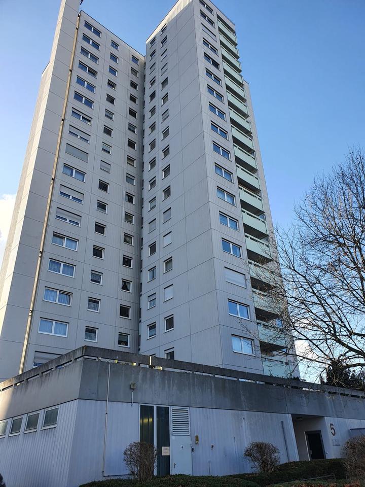 Thumbnail-4,5 Zimmerwohnung Stuttgart-Botnang zu vermieten WG. geeignet