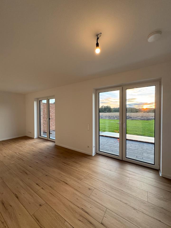 Thumbnail-Neubau Doppelhaushälfte zur Miete in Huntlosen