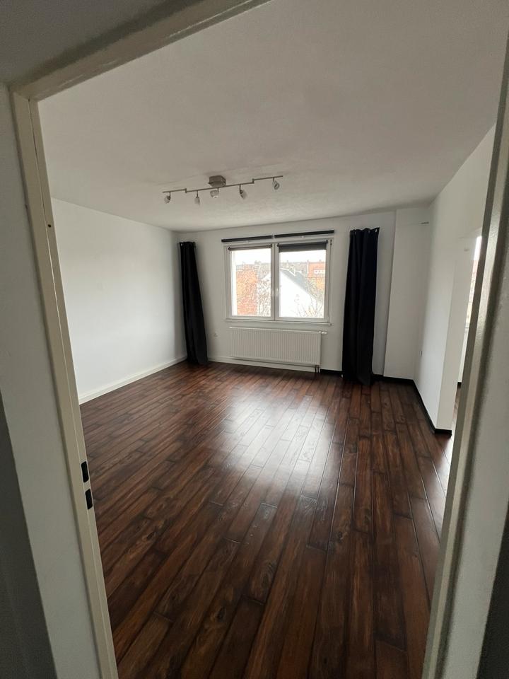 Thumbnail-Neugründung einer 3er Wg nahe der Uni pro Person 1,5 Zimmer