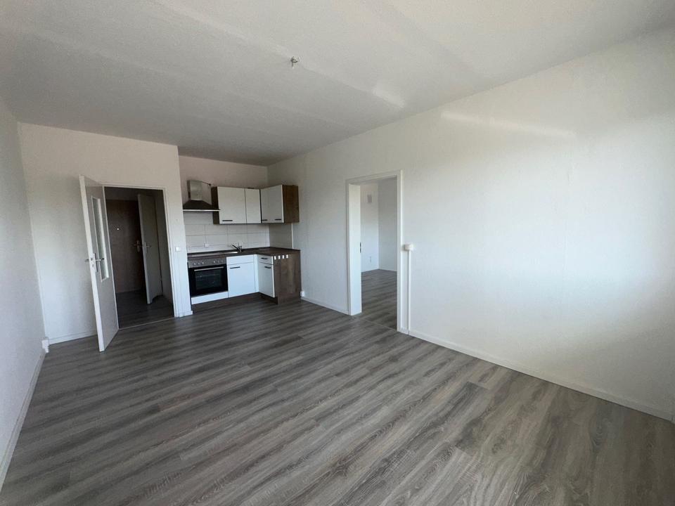 Thumbnail-Große 2 -Raumwohnung mit ca. 57,56m² + Aufzug + Balkon + Einbauküche