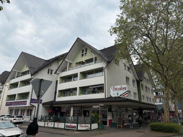 Thumbnail-Großzügige 4-Zimmer-Wohnung mit Aufzug direkt am Opladener Platz
