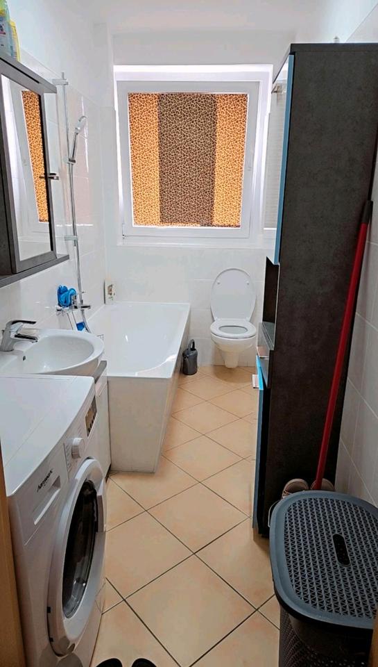 Thumbnail-Wohnung mit Möbel