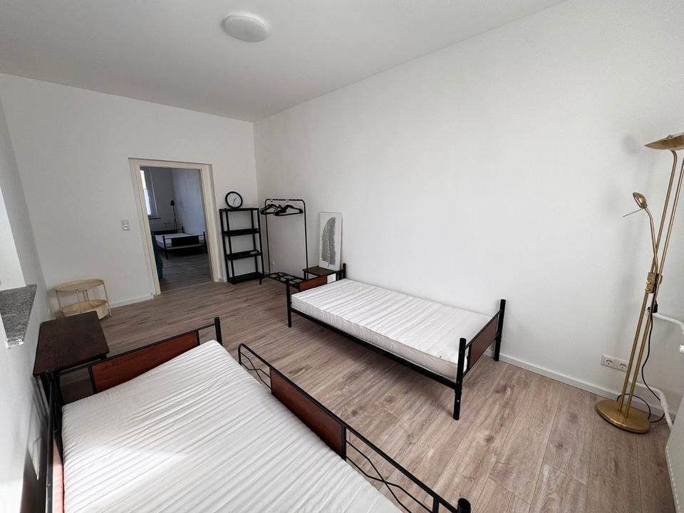 Thumbnail-Monteurzimmer, Ferienwohnung mieten - 8 Schlafplätze 4 Zimmer