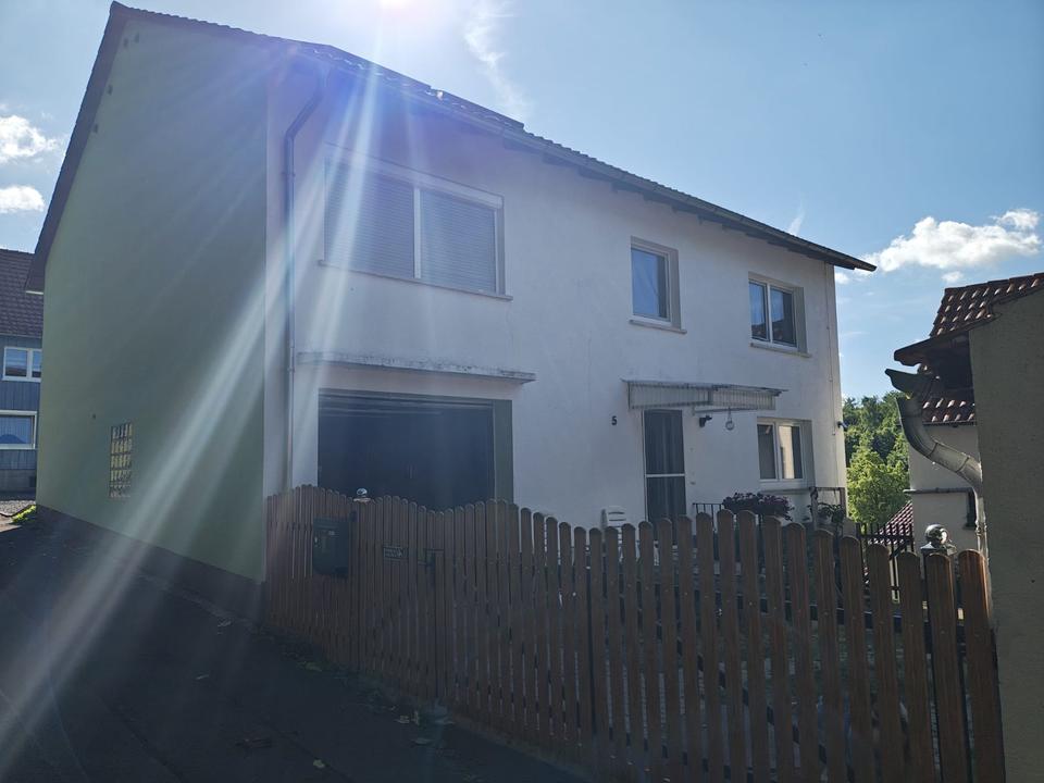 Thumbnail-Komfortables Einfamilienhaus mit 153 m², Photovoltaik, Garten, Ga