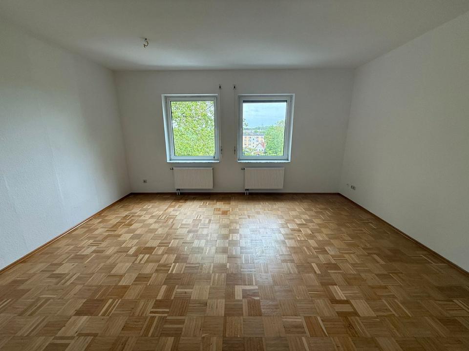 Thumbnail-Renovierte 2-Zimmer-Wohnung in Hennigsdorf