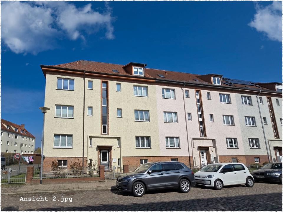 Thumbnail-BUSCH-IMMOBILIEN - Freundliche Etagenwohnung mit Gartennutzung!