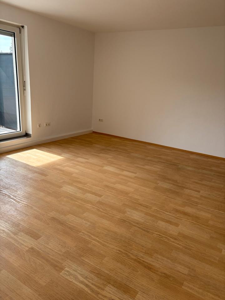 Thumbnail-3-Zimmer-Wohnung 1.OG zu vermieten