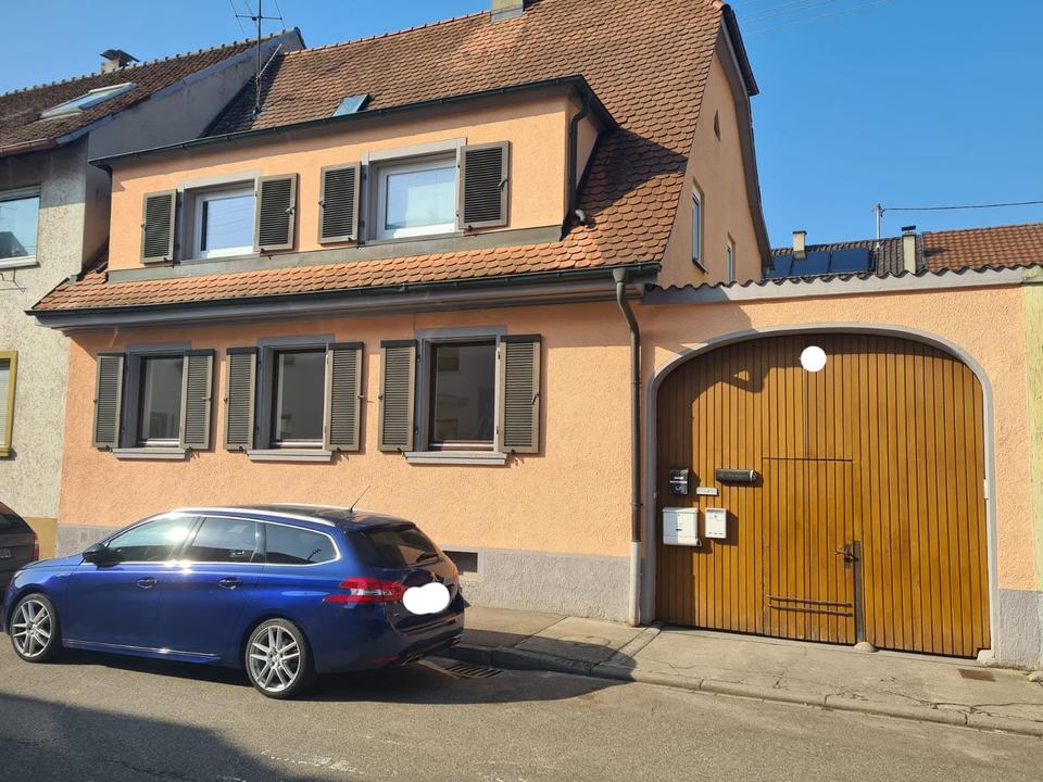 Thumbnail-Modernisiertes Doppelhaus mit 2 Einheiten