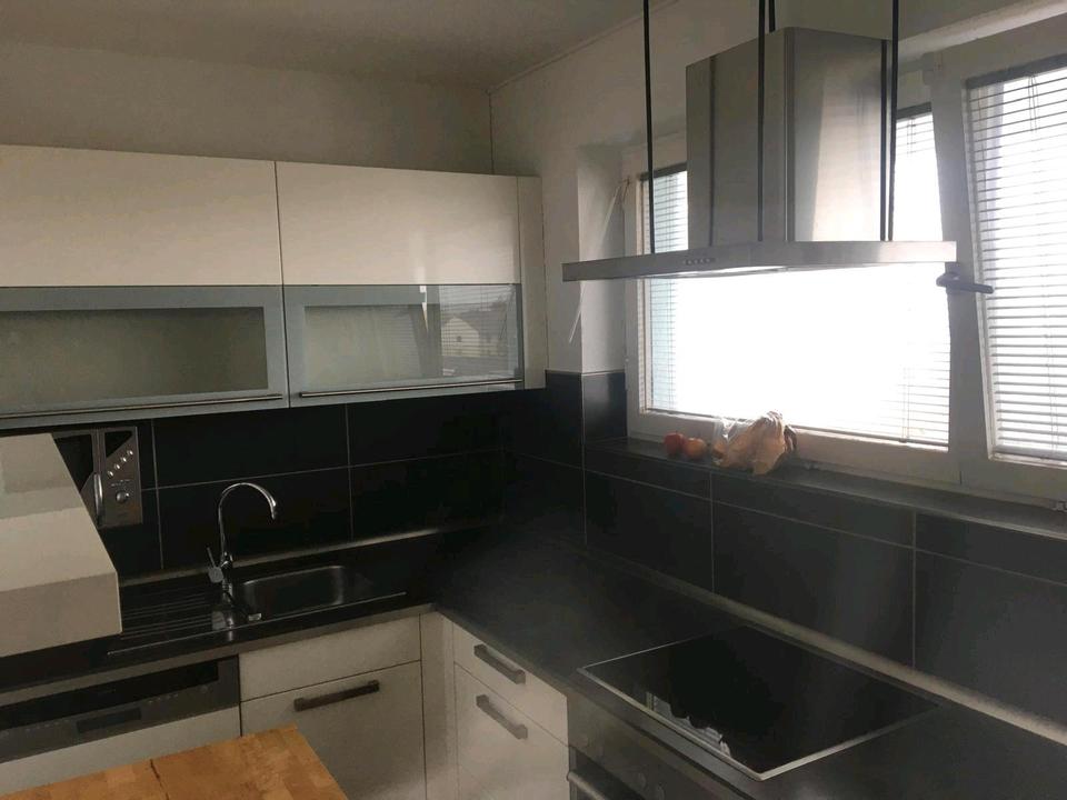 Thumbnail-Stadtwohnung mit Balkon und Tiefgaragenstellplatz