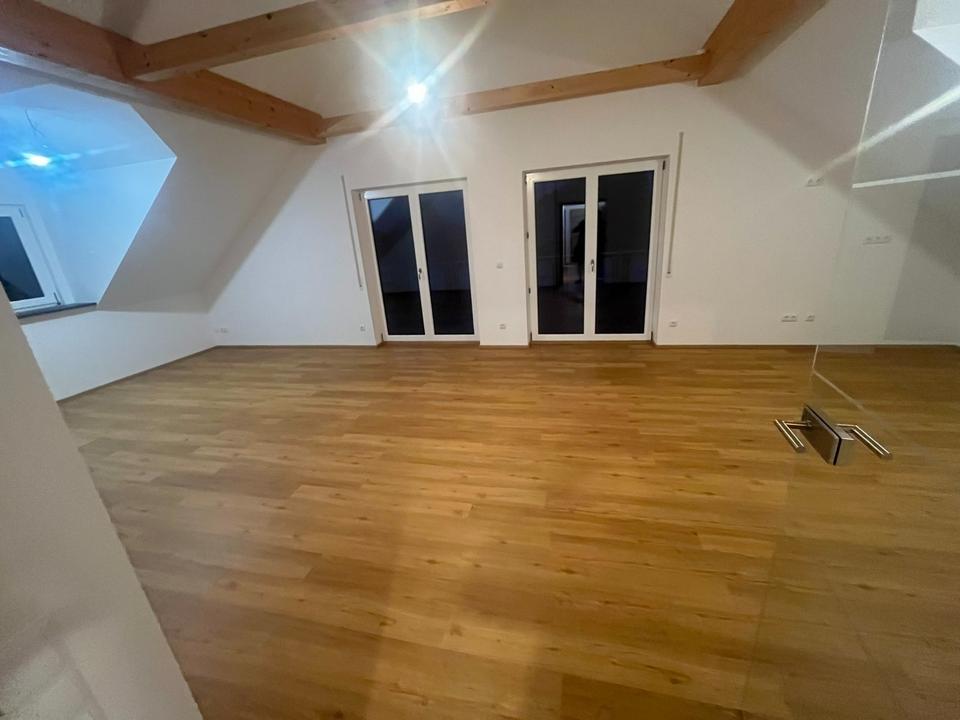 Thumbnail-3-Zimmer Wohnung mit Balkon