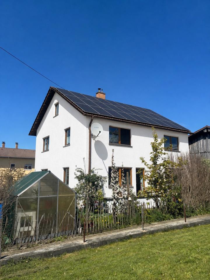 Thumbnail-Autarkes 2 Familien Haus