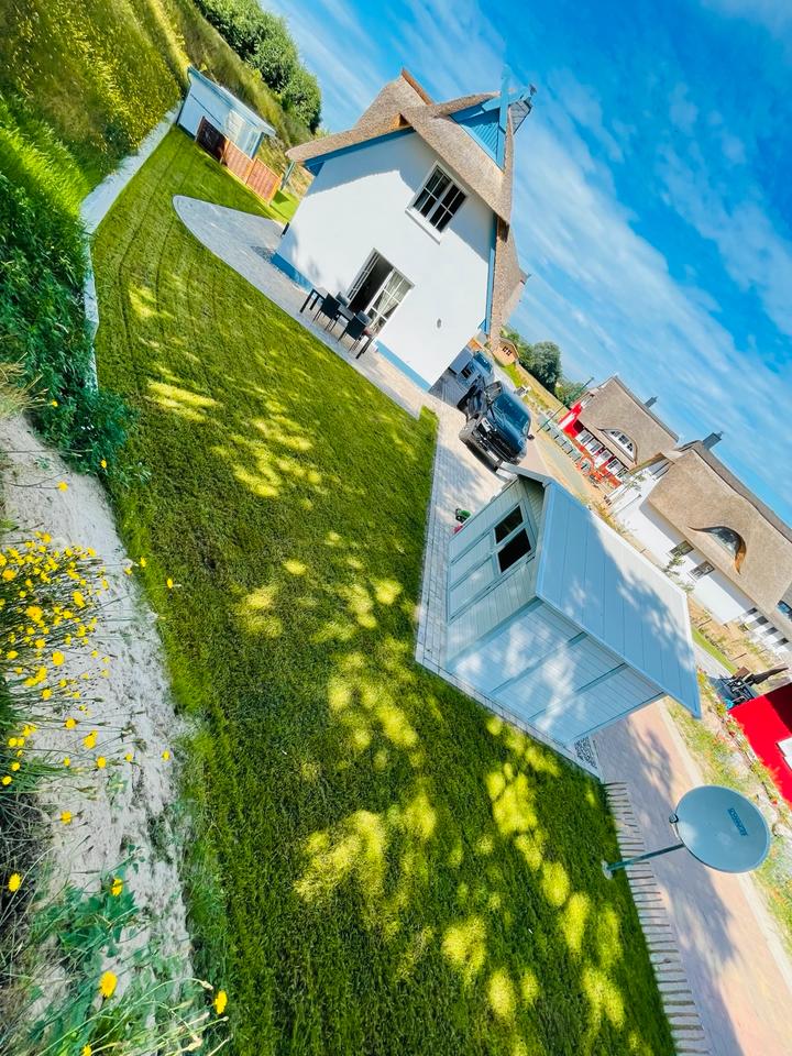 Thumbnail-PROVISIONSFREI: Reetdach Ferienhaus in gefragter Lage BJ 2021