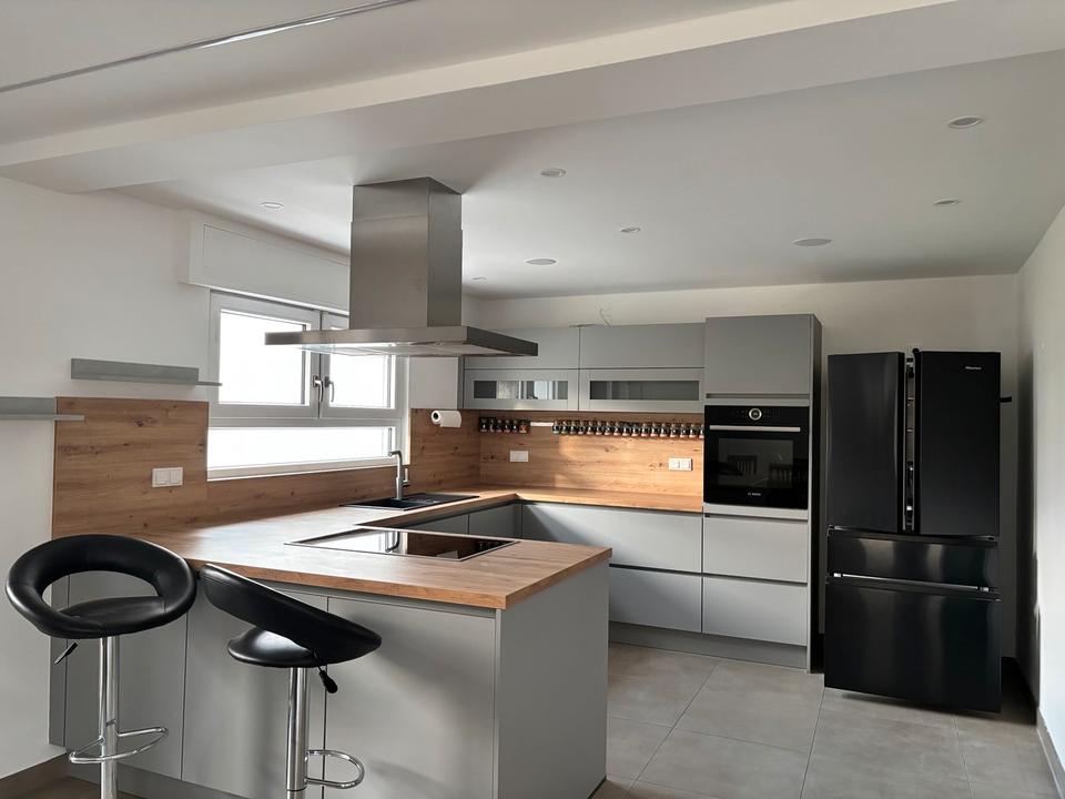 Thumbnail-Ruhige, großzügige Wohnung in Zweifamilienhaus