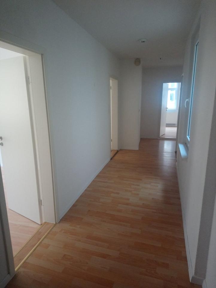 Thumbnail-6 Raum Wohnung mit 2 Bädern im Stadtzentrum von Pößneck