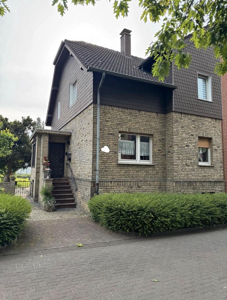 Thumbnail-Gepflegte 5-Zimmer-Doppelhaushälfte mit großem in Castrop-Rauxel