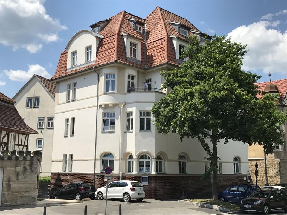 Thumbnail-Nach Renovierung: Dachgeschosswohnung mit Charme und Dachterrasse