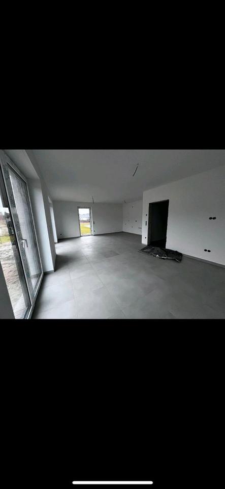 Thumbnail-Moderne Doppelhaushälfte 155qm 6-Zimmer