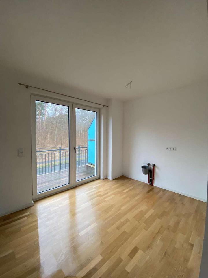 Thumbnail-Helle 2-Zimmerwohnung im 2. OG mit Balkon!