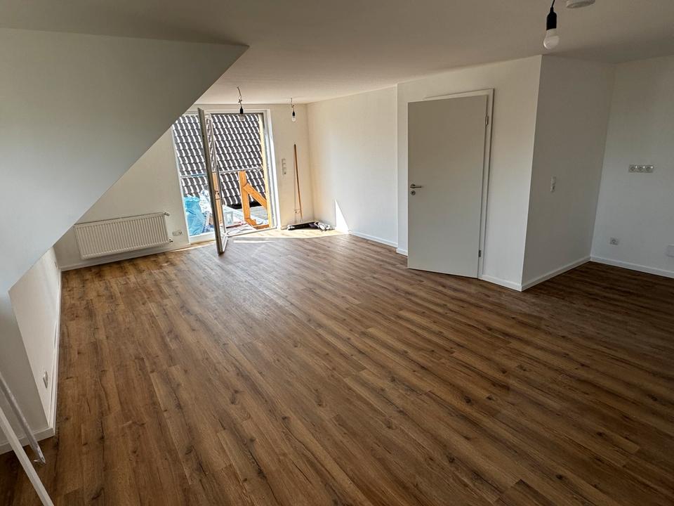 Thumbnail-Wohnung saniert 115m2 im OG und DG mit kleinem Balkon in Rees