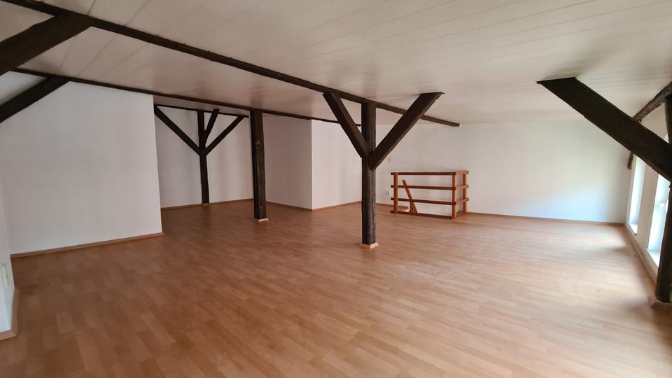 Thumbnail-2 Raum Wohnung im Dachgeschoss, Hinterhaus in Zimmerstr. 13