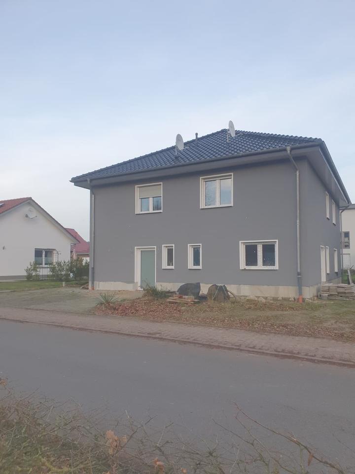 Thumbnail-Doppelhaushälfte.