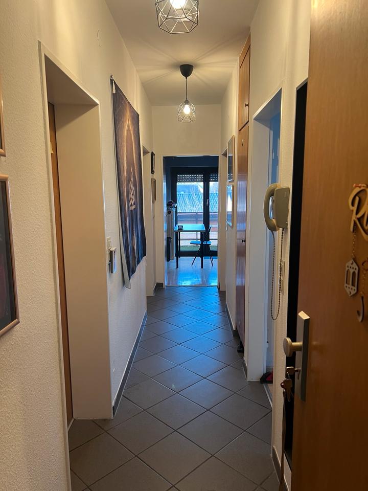 Thumbnail-Schönes möbliertes Zimmer in WG mit Balkon