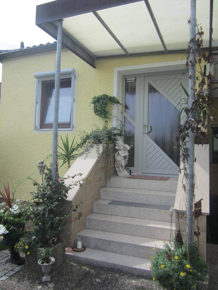 Thumbnail-Sonnige Vollmöblierte 2 Zimmer Wohnung in Burghaig