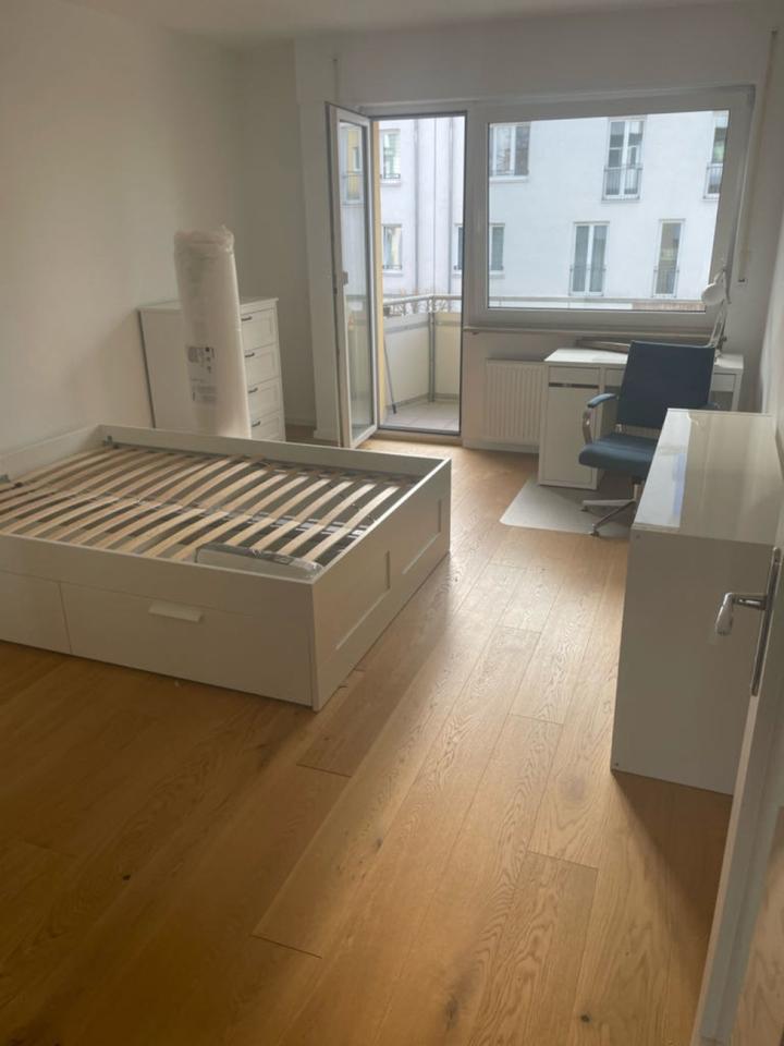 Thumbnail-Helles Zimmer - Möbliert & Balkon - Nähe Stadtpark (WG)