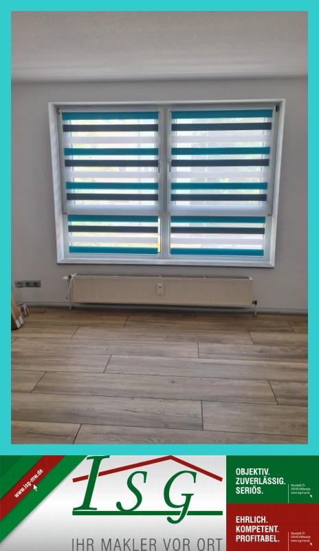 Thumbnail-AB 01.02.2026 - LED Lampen - 8mm-4V-Fugen-LAMINAT - Rote Küche mit CERANFELD!